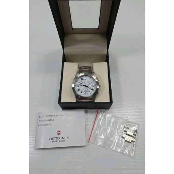 Victorinox Swiss Army Mens Analog Stainless Steel Watch VICT26050.CB New Battery main image 7
